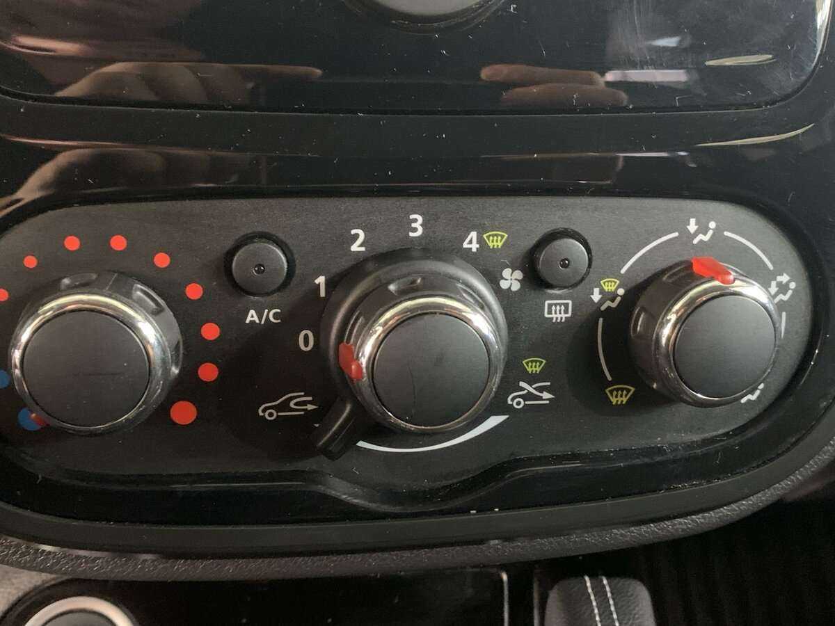 Купить Renault Kaptur с пробегом. Фото: #11