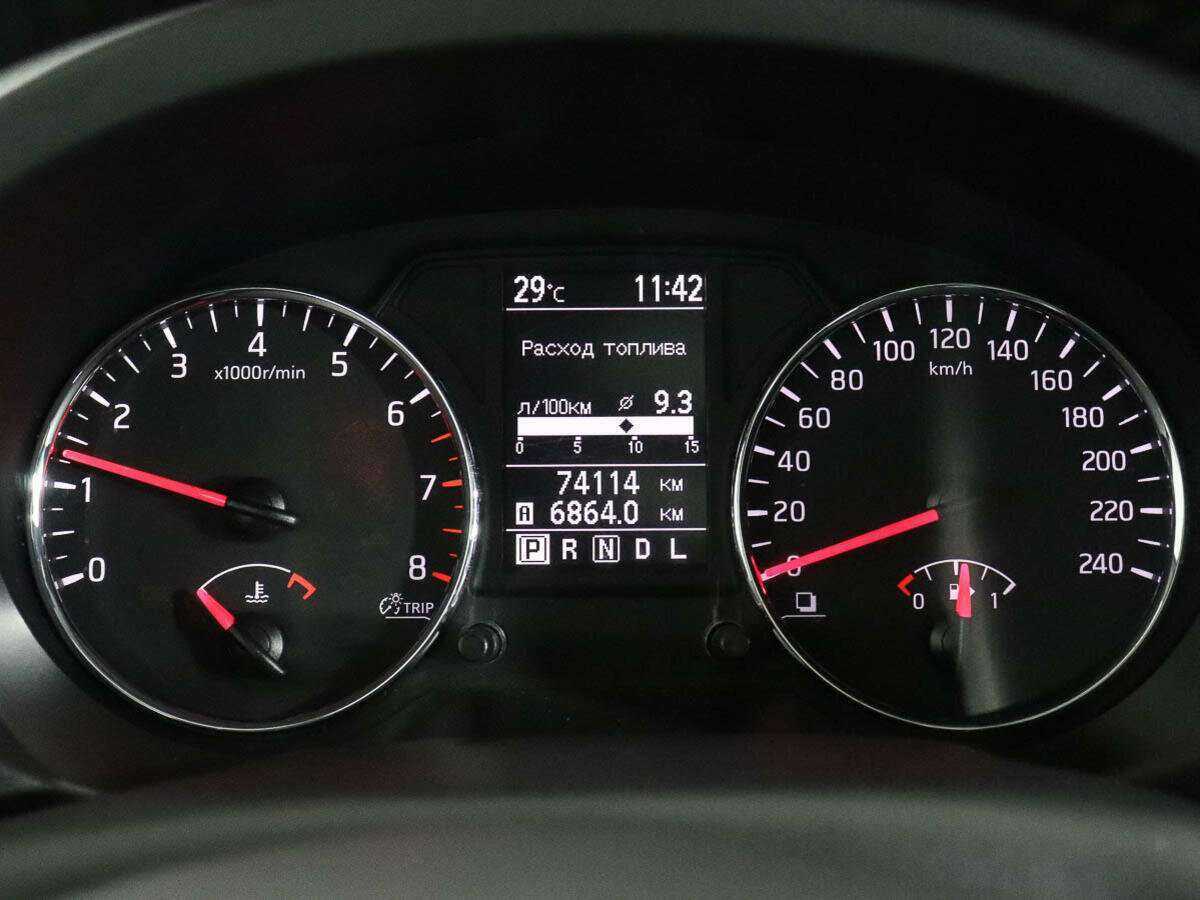 Купить Nissan X-Trail с пробегом. Фото: #9