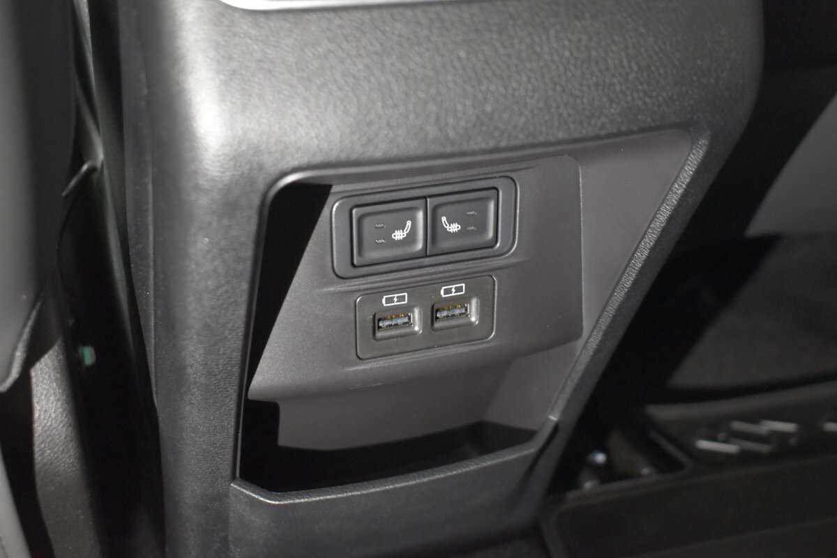 Купить EXEED LX с пробегом. Фото: #8