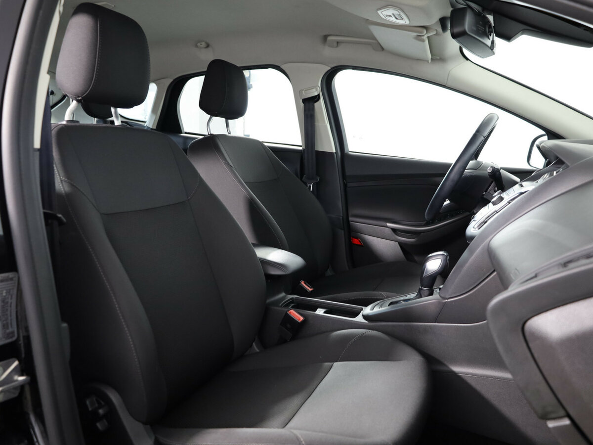 Купить Ford Focus с пробегом. Фото: #8