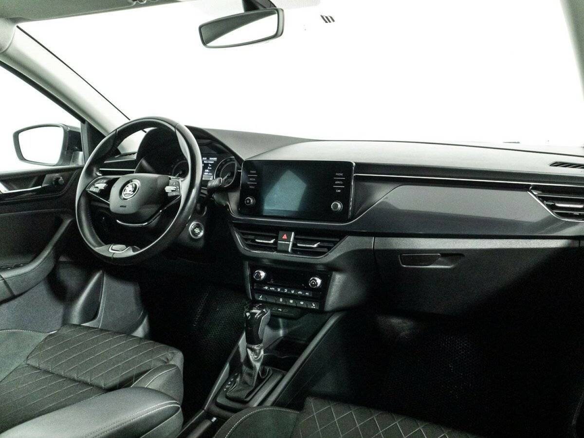 Купить Skoda Rapid с пробегом. Фото: #8