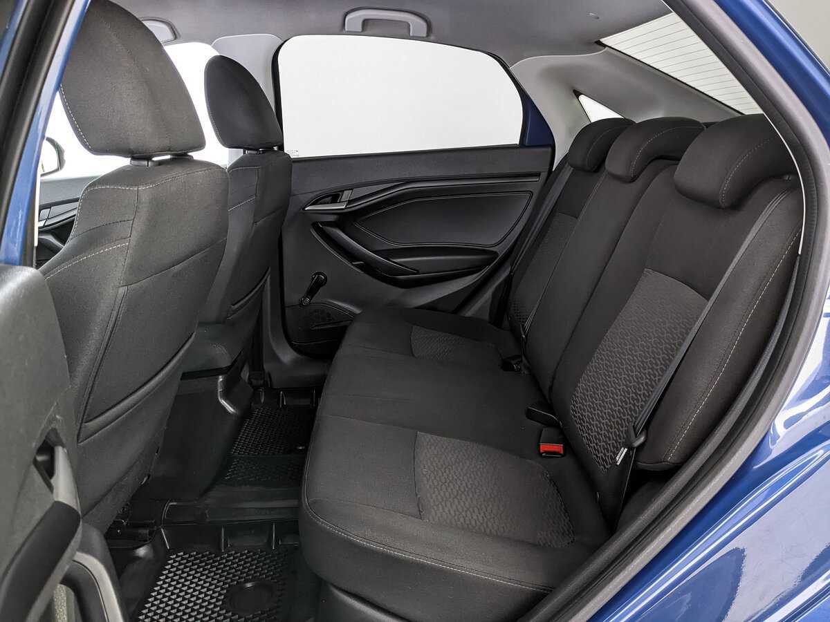 Купить Lada (ВАЗ) Vesta с пробегом. Фото: #13