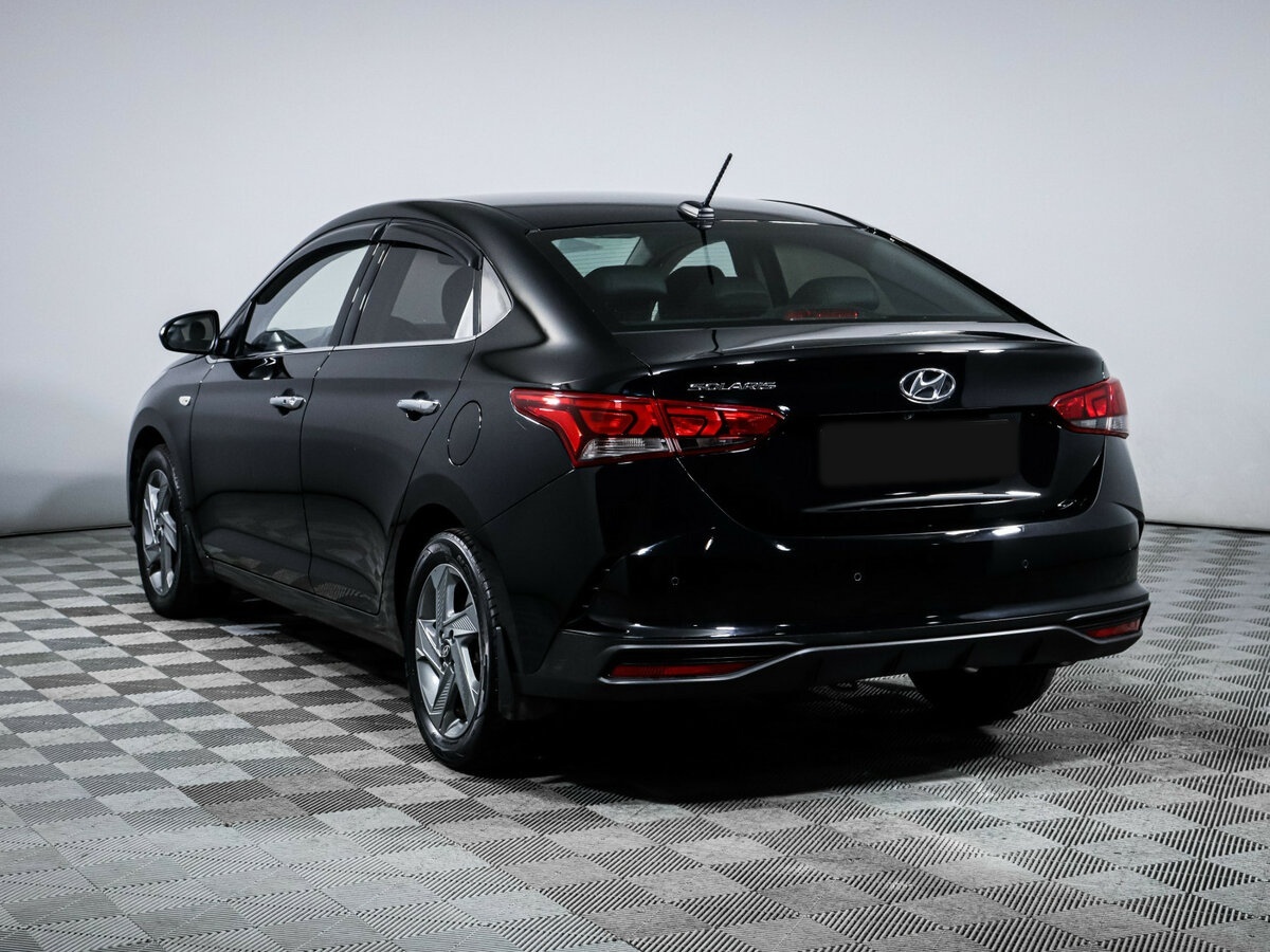 Купить Hyundai Solaris с пробегом. Фото: #5