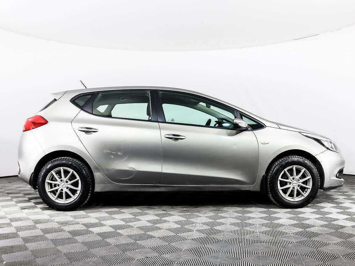 Купить Kia Ceed с пробегом. Фото: #3