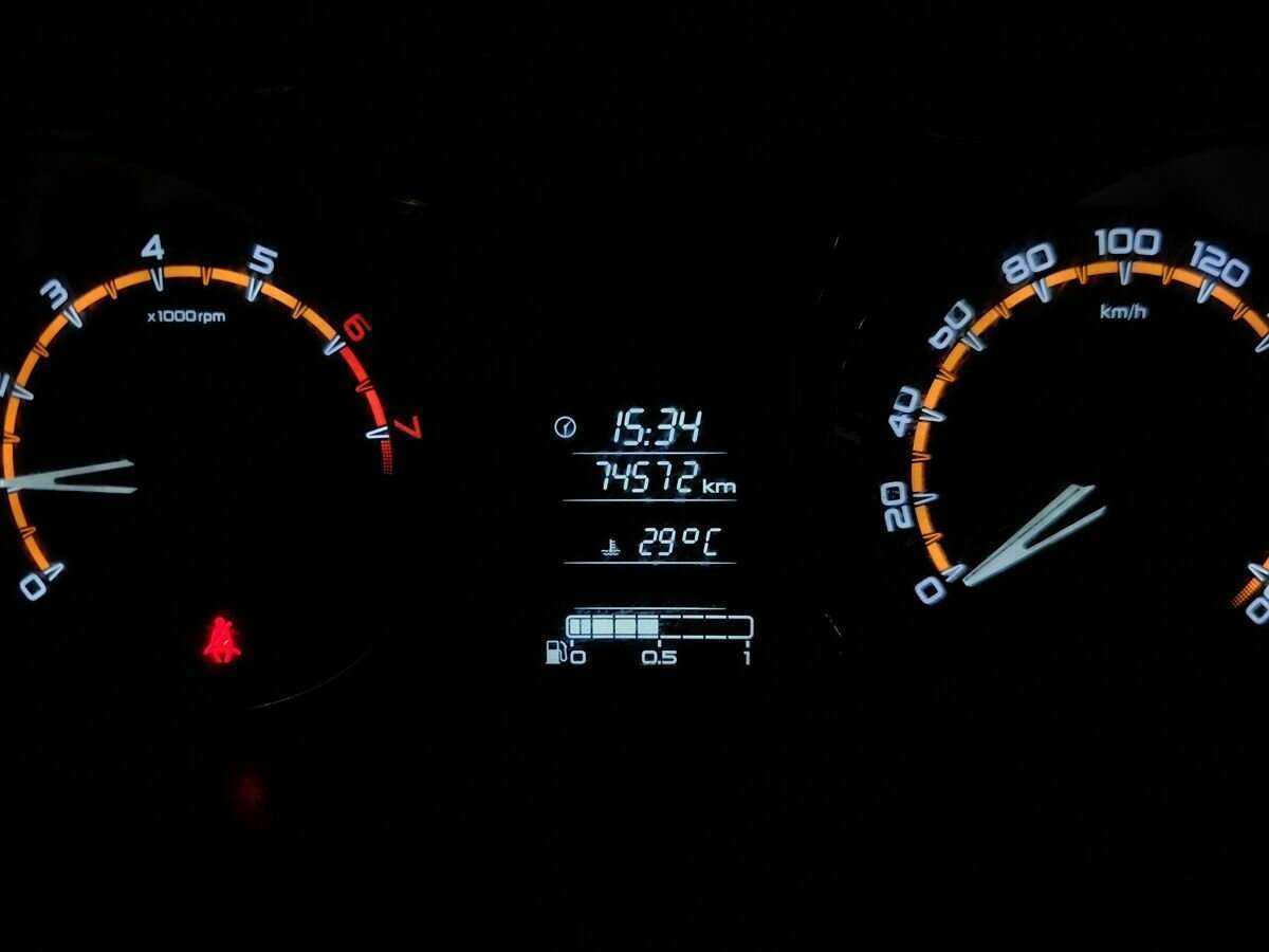 Купить Lada (ВАЗ) Granta с пробегом. Фото: #17