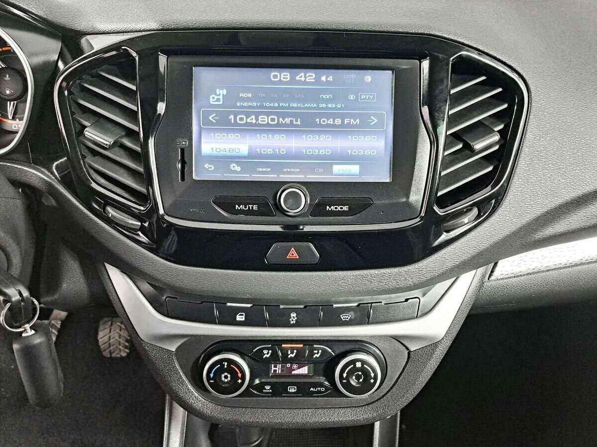 Купить Lada (ВАЗ) Vesta с пробегом. Фото: #12