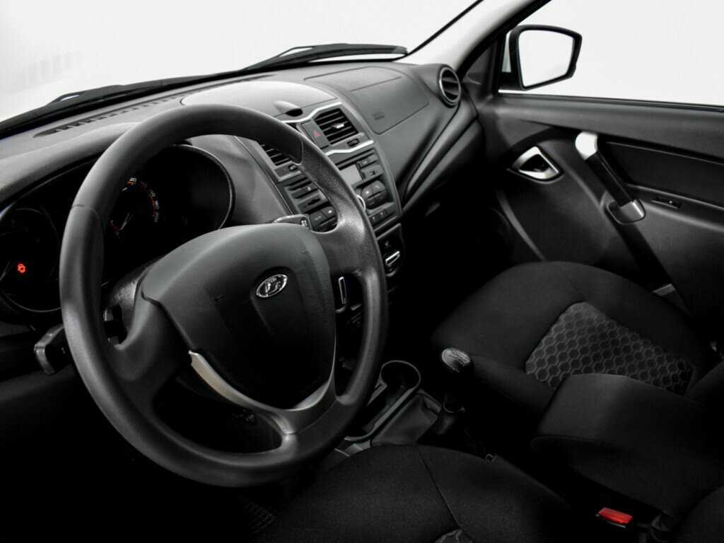 Купить Lada (ВАЗ) Granta с пробегом. Фото: #8