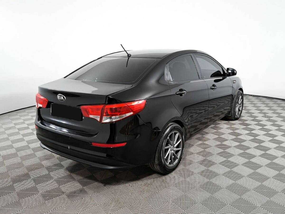 Купить Kia Rio с пробегом. Фото: #4