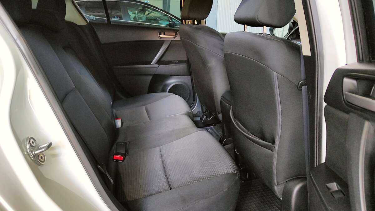 Купить Mazda 3 с пробегом. Фото: #15