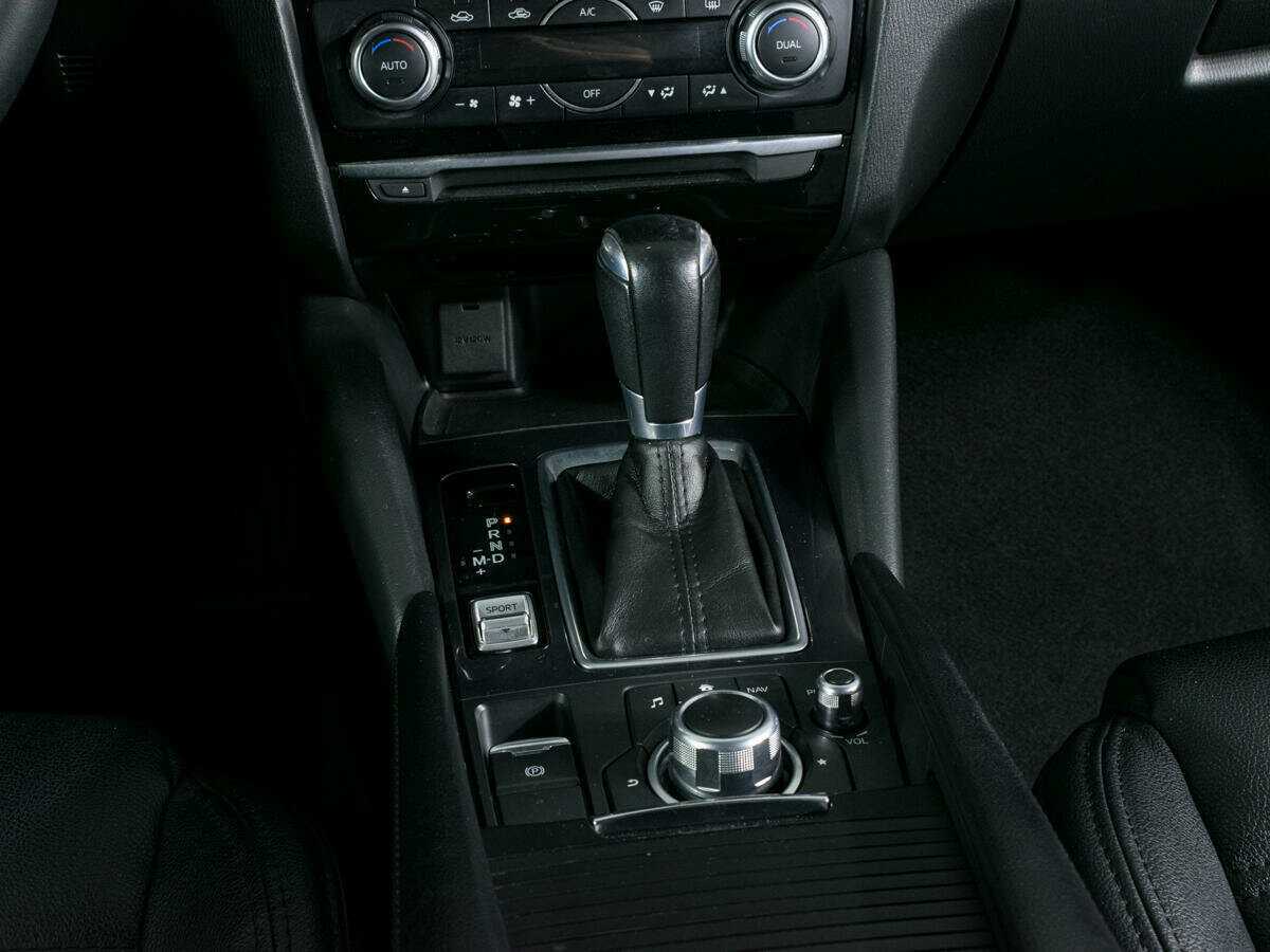 Купить Mazda 6 с пробегом. Фото: #15