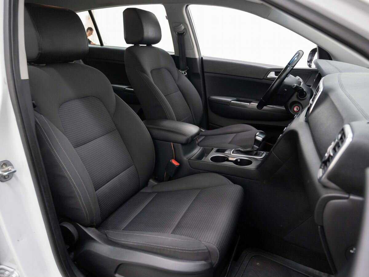 Купить Kia Sportage с пробегом. Фото: #11