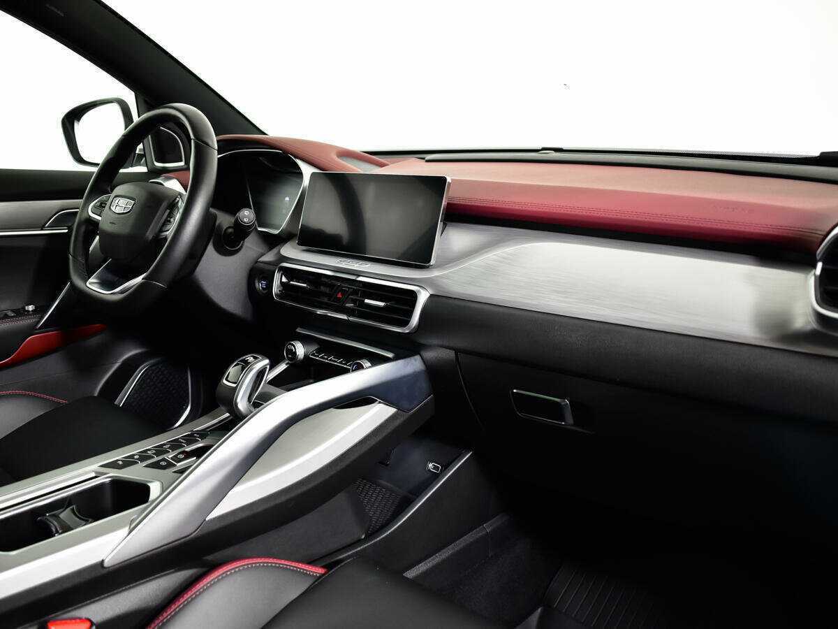 Купить Geely Coolray с пробегом. Фото: #8