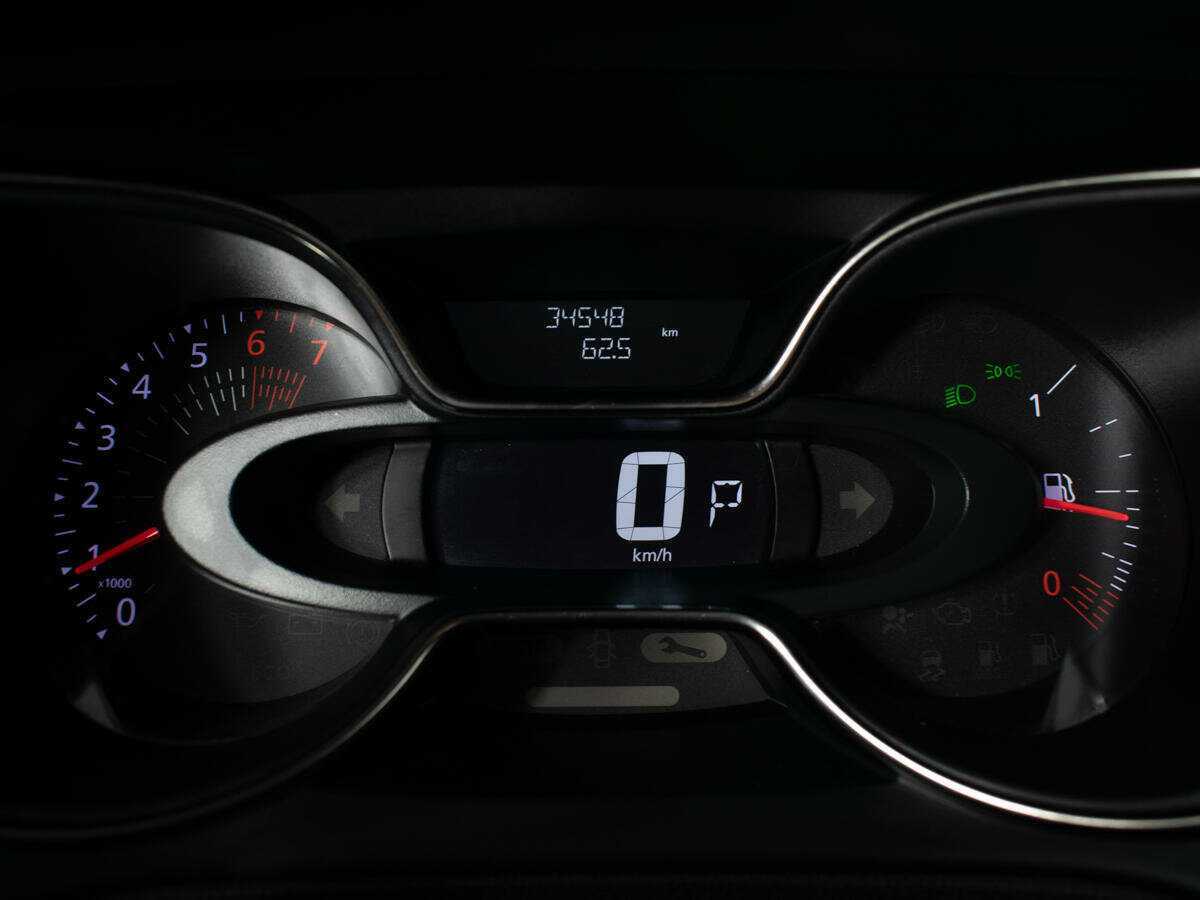 Купить Renault Kaptur с пробегом. Фото: #9