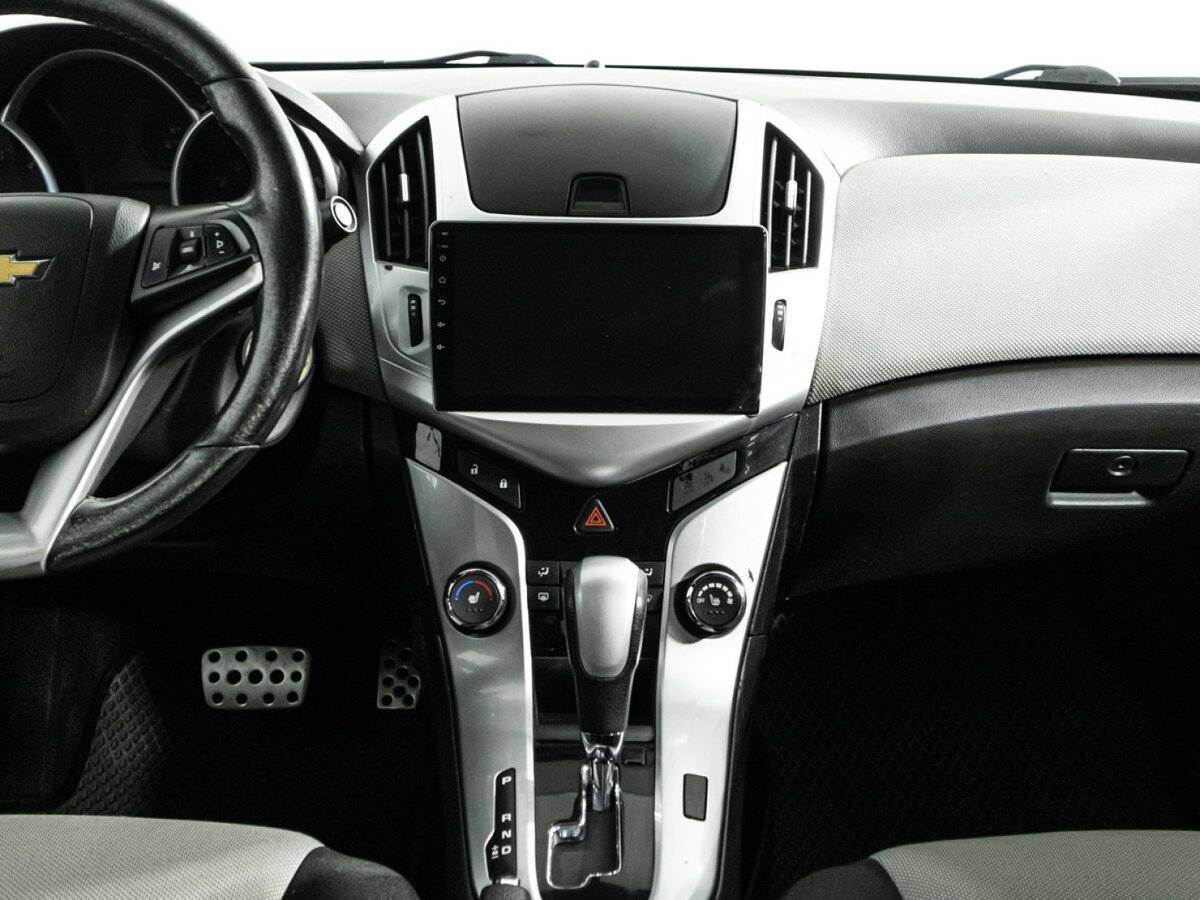 Купить Chevrolet Cruze с пробегом. Фото: #13