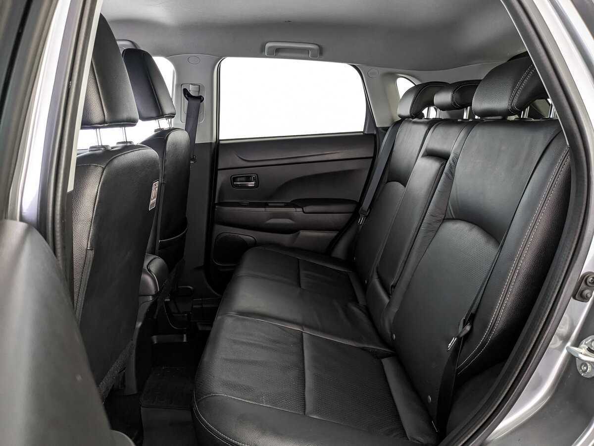 Купить Mitsubishi ASX с пробегом. Фото: #12
