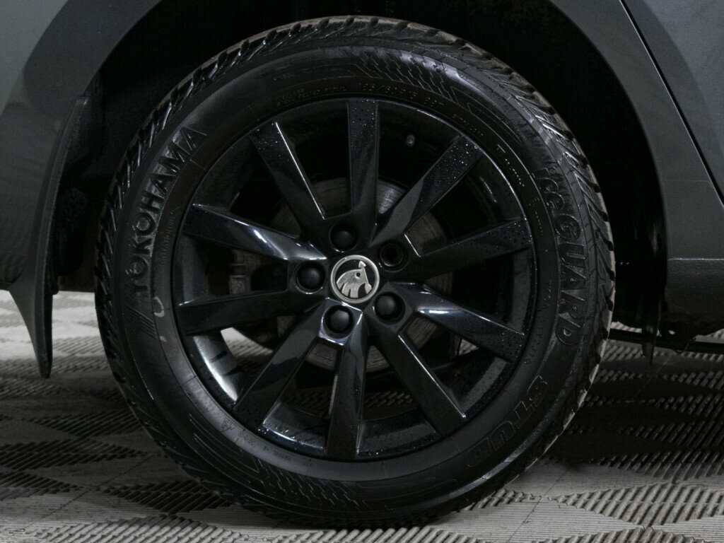 Купить Skoda Rapid с пробегом. Фото: #13