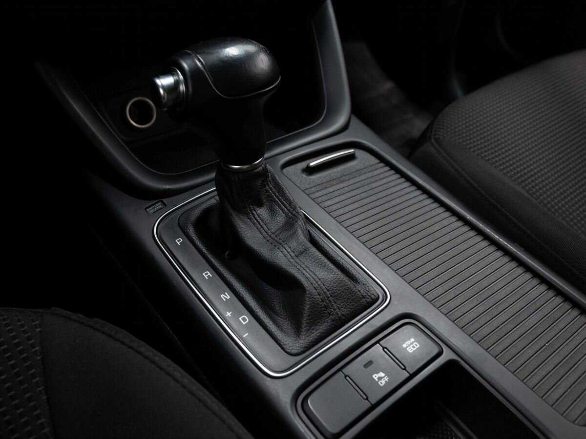 Купить Kia Sorento с пробегом. Фото: #23