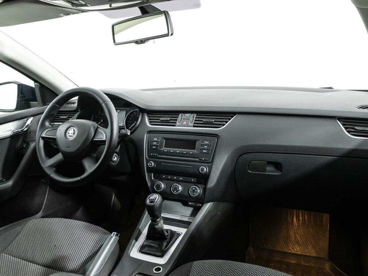 Купить Skoda Octavia с пробегом. Фото: #8