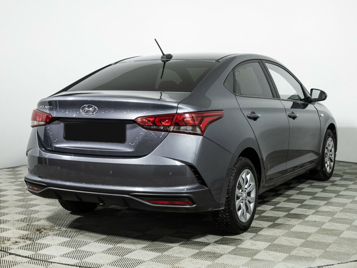 Купить Hyundai Solaris с пробегом. Фото: #4