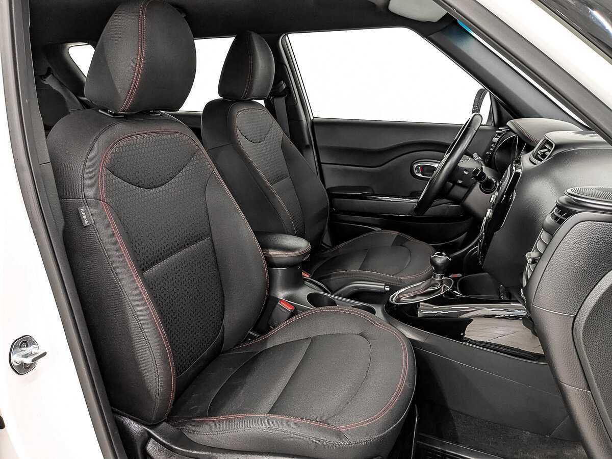 Купить Kia Soul с пробегом. Фото: #23