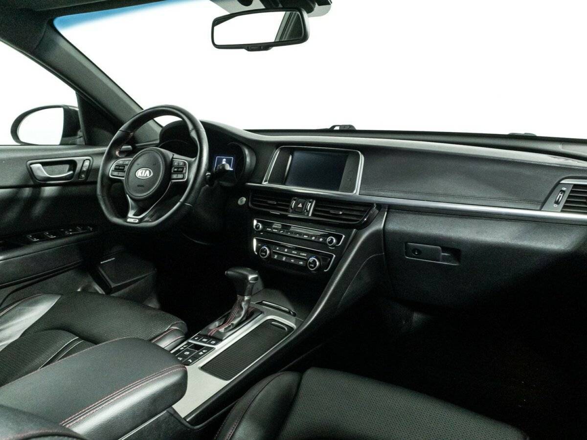 Купить Kia Optima с пробегом. Фото: #8