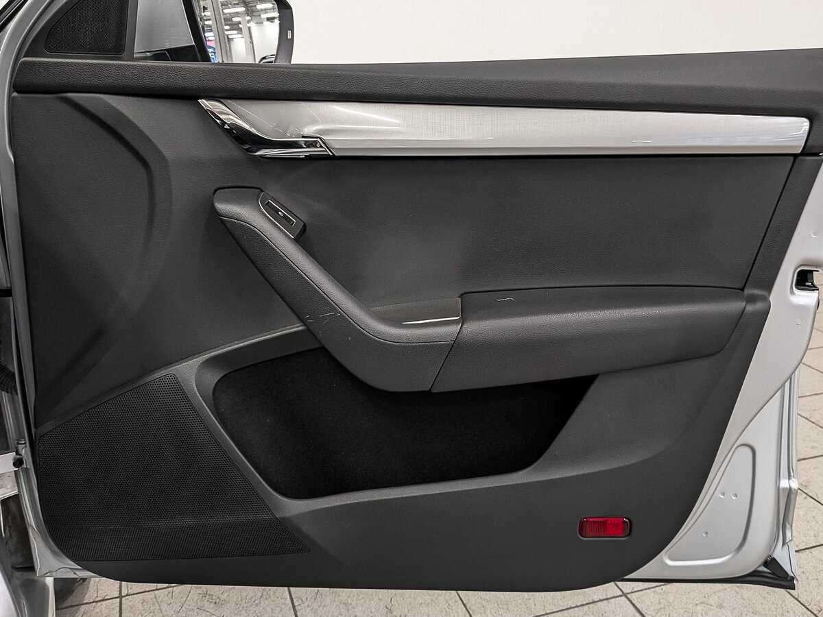 Купить Skoda Octavia с пробегом. Фото: #24