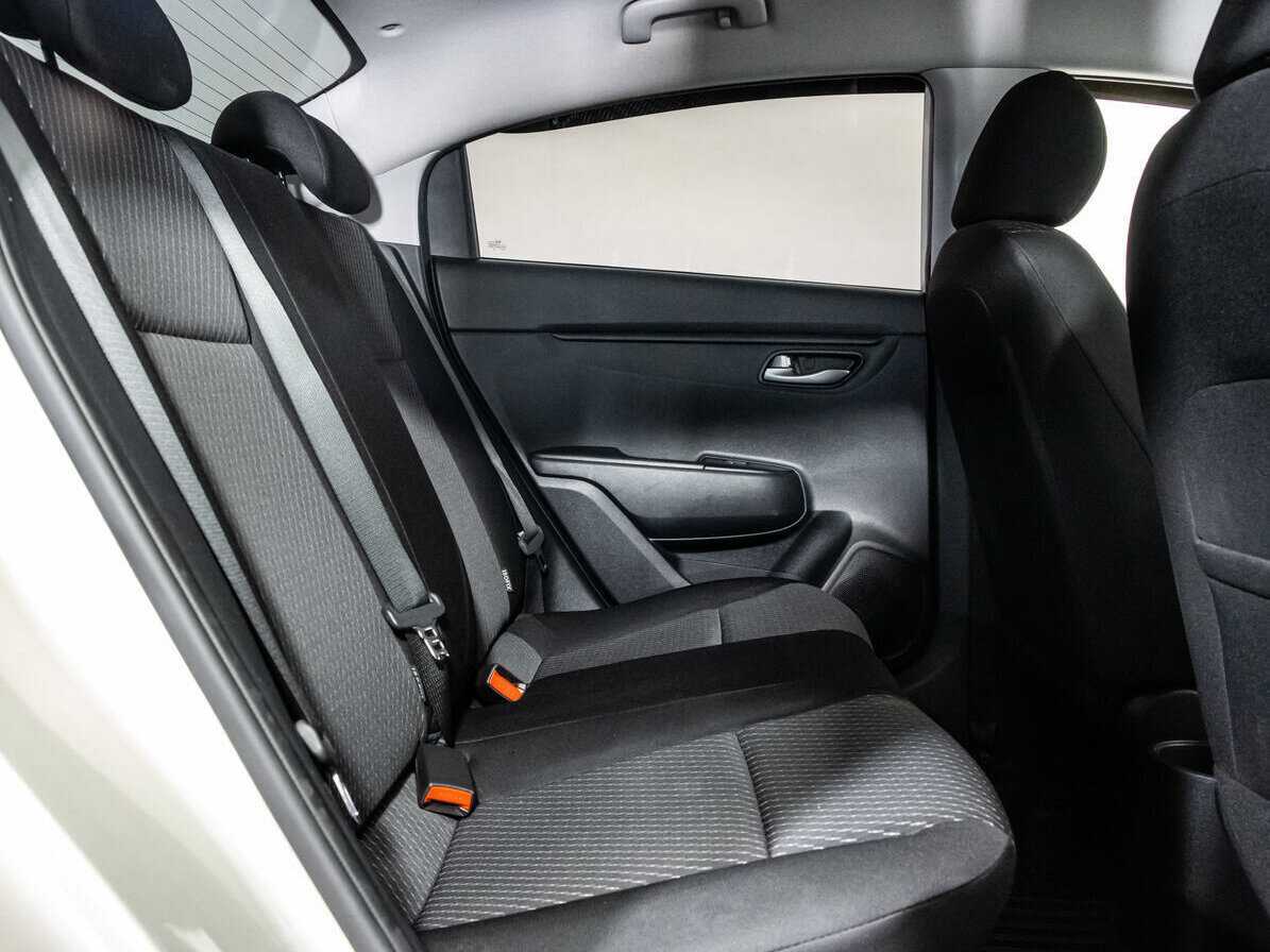 Купить Kia Rio с пробегом. Фото: #14