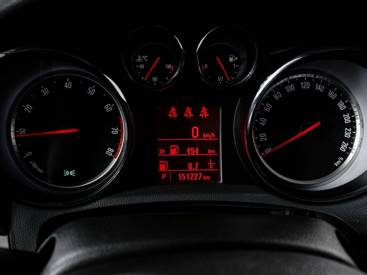 Купить Opel Mokka с пробегом. Фото: #10