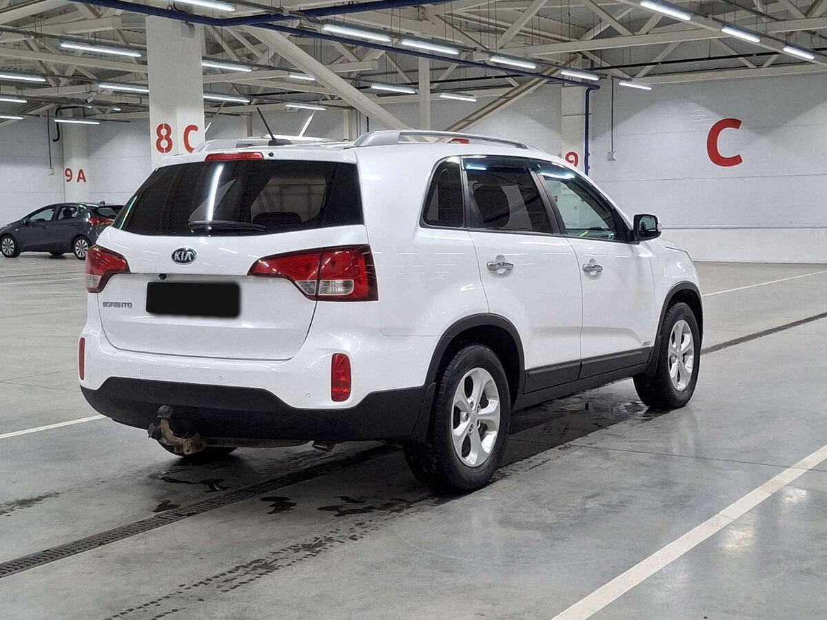Купить Kia Sorento с пробегом. Фото: #4