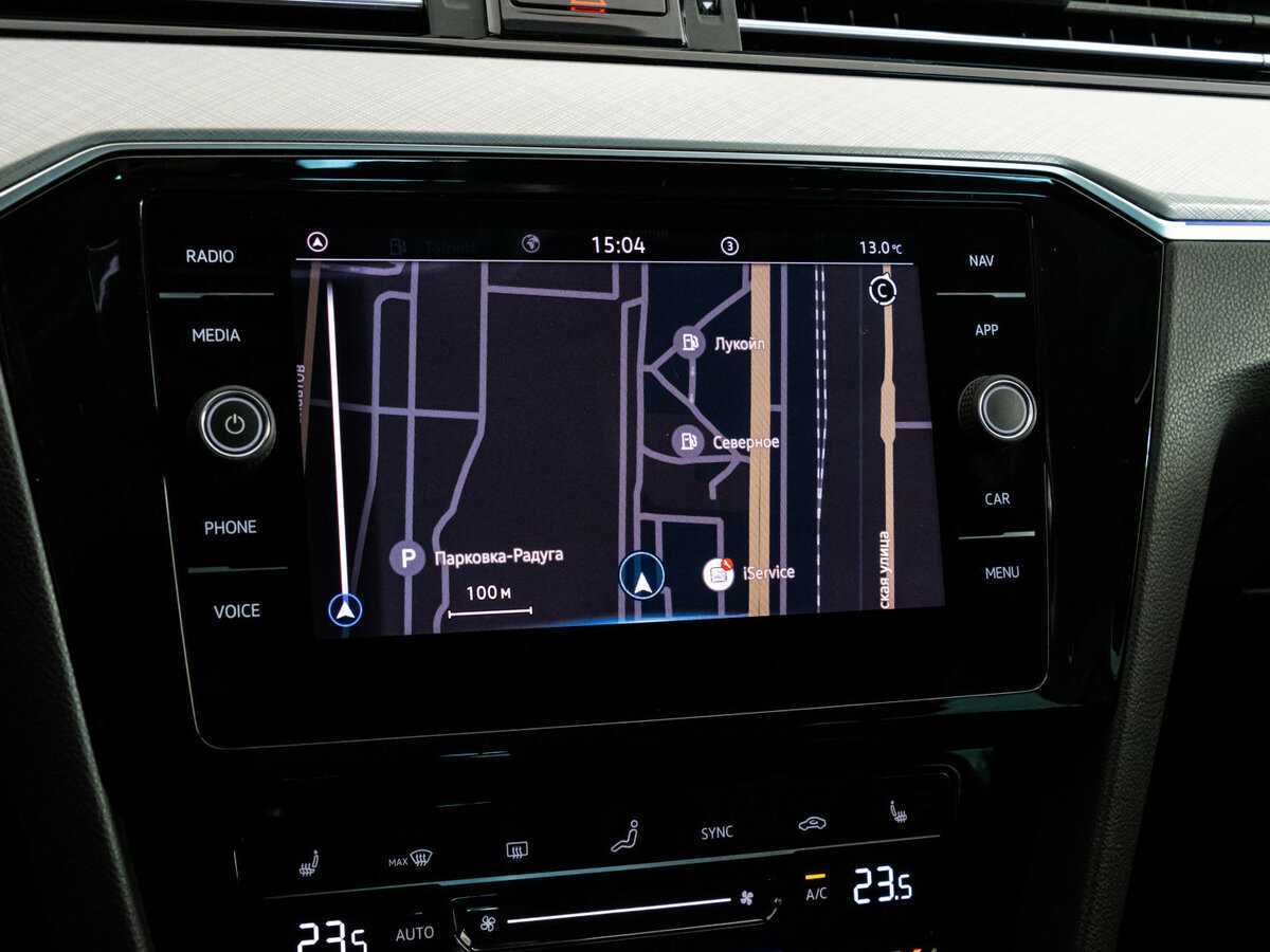 Купить Volkswagen Passat с пробегом. Фото: #17