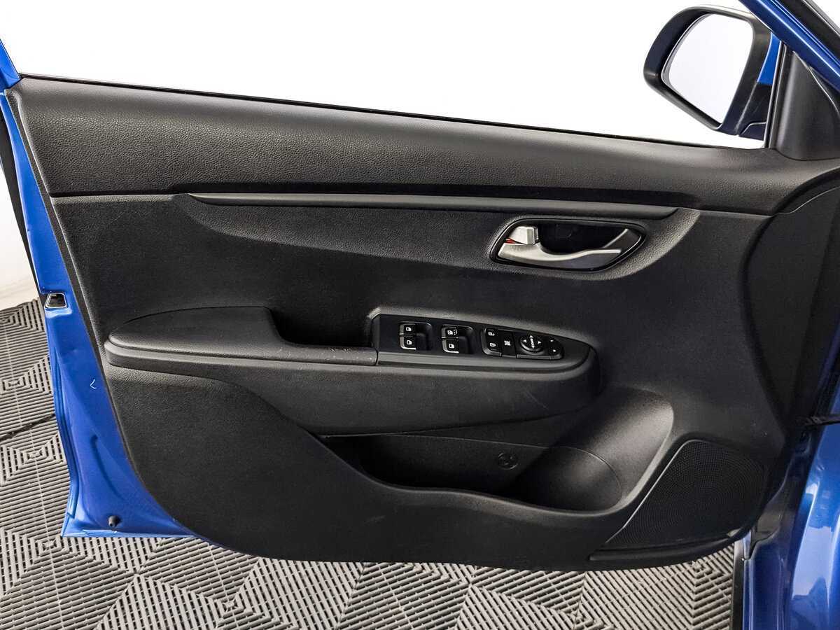 Купить Kia Rio с пробегом. Фото: #14