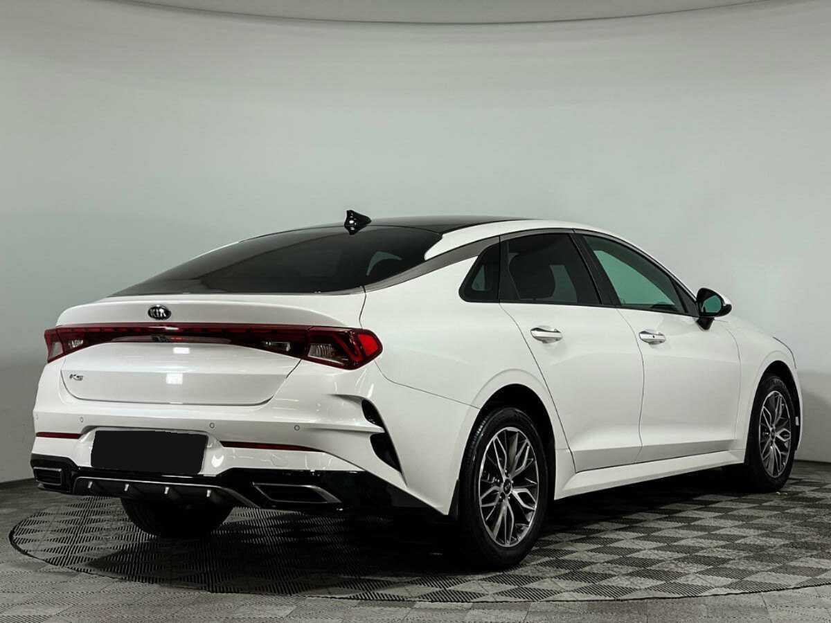 Купить Kia K5 с пробегом. Фото: #4