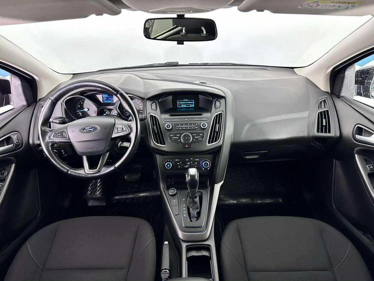 Купить Ford Focus с пробегом. Фото: #9