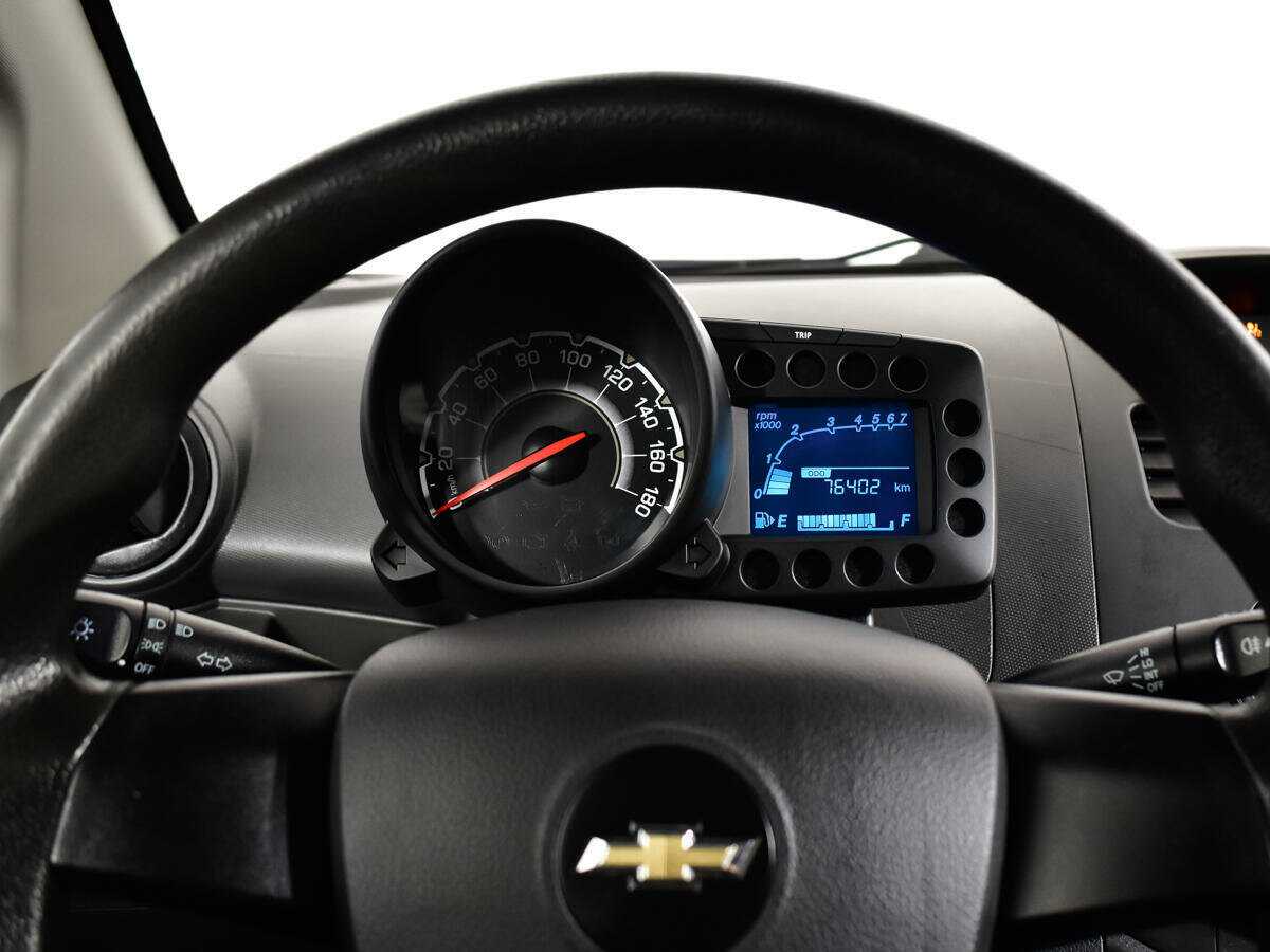 Купить Chevrolet Spark с пробегом. Фото: #10