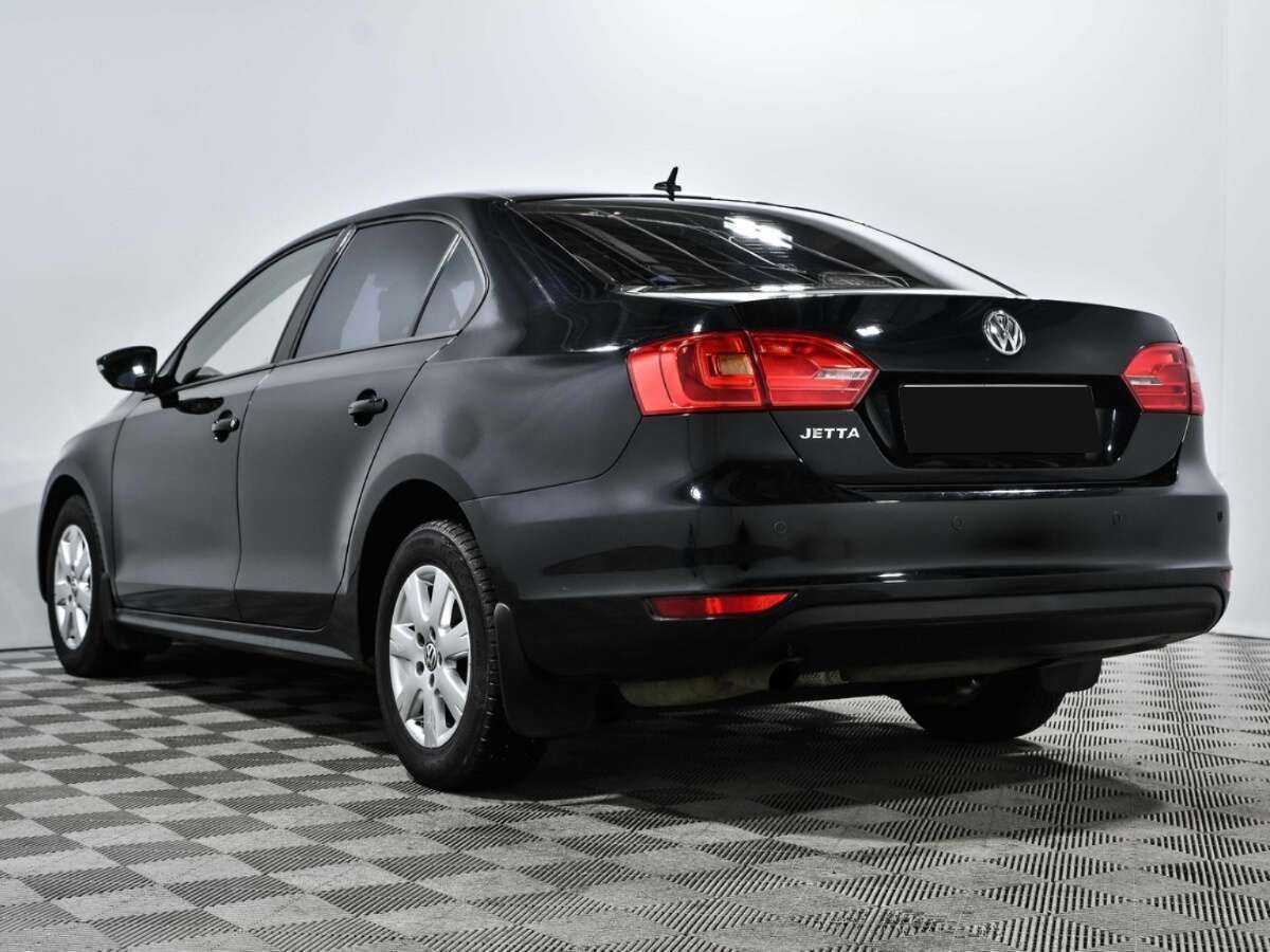 Купить Volkswagen Jetta с пробегом. Фото: #5