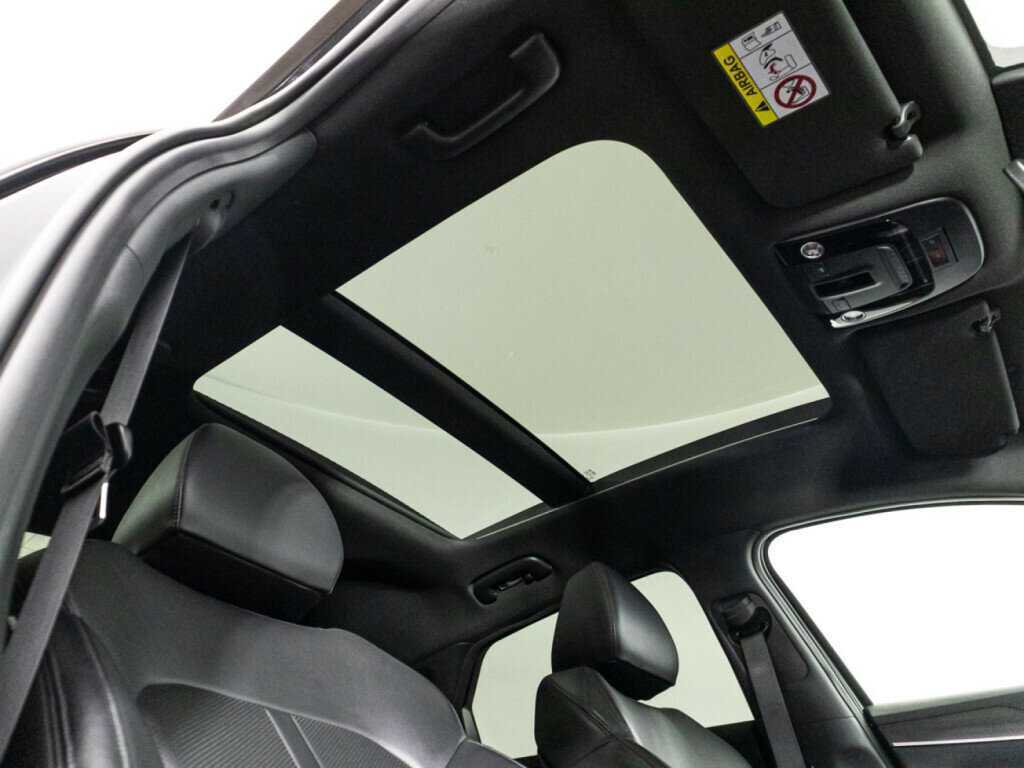 Купить Kia K5 с пробегом. Фото: #26