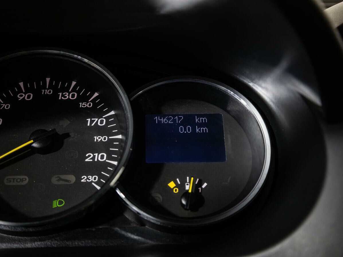 Купить Renault Megane с пробегом. Фото: #11