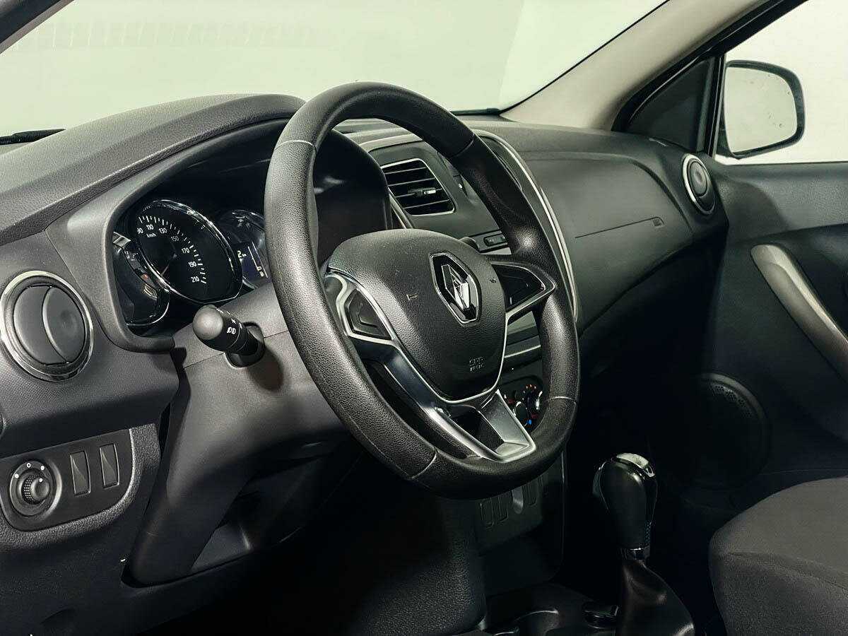 Купить Renault Logan с пробегом. Фото: #12