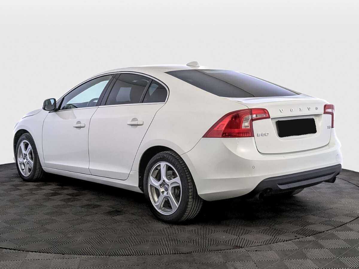 Купить Volvo S60 с пробегом. Фото: #5