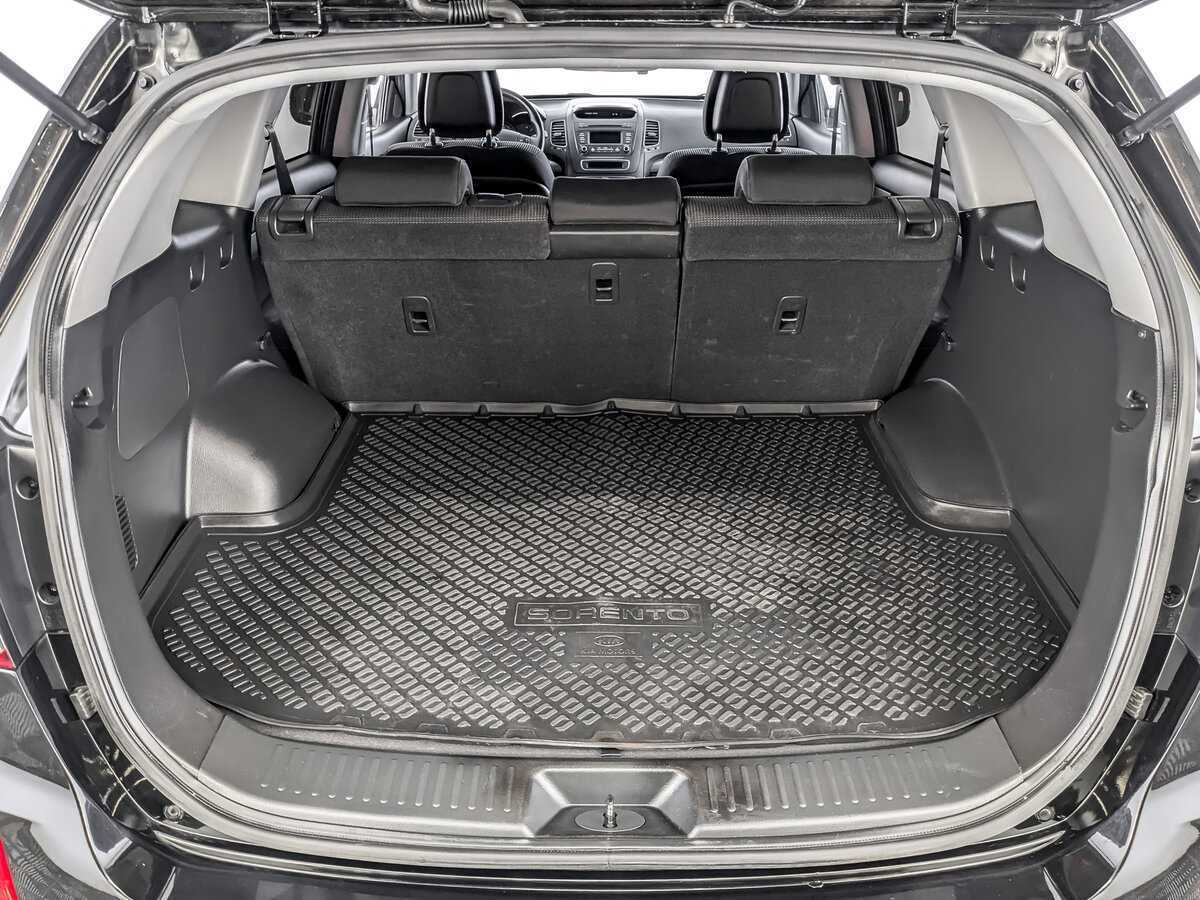 Купить Kia Sorento с пробегом. Фото: #9