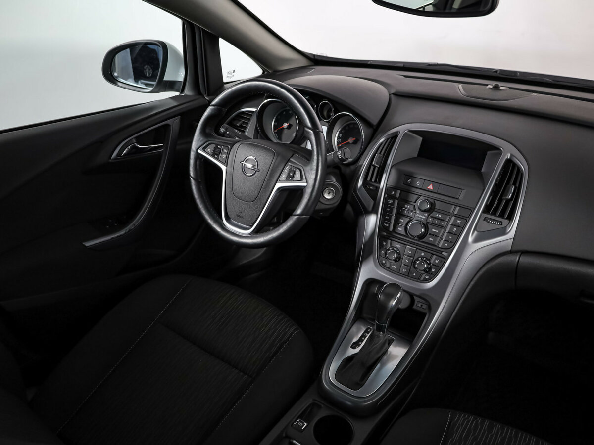 Купить Opel Astra с пробегом. Фото: #6