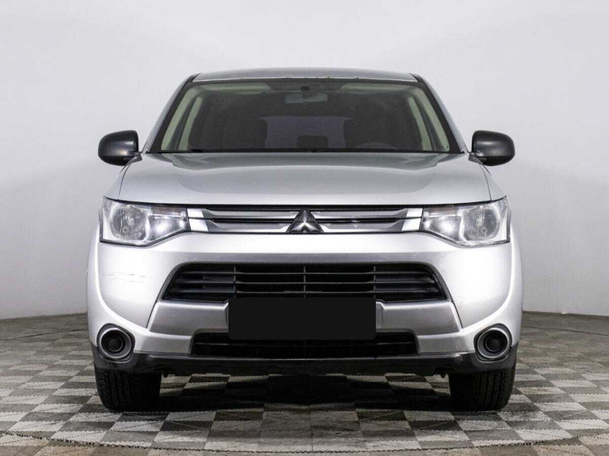 Купить Mitsubishi Outlander с пробегом. Фото: #1