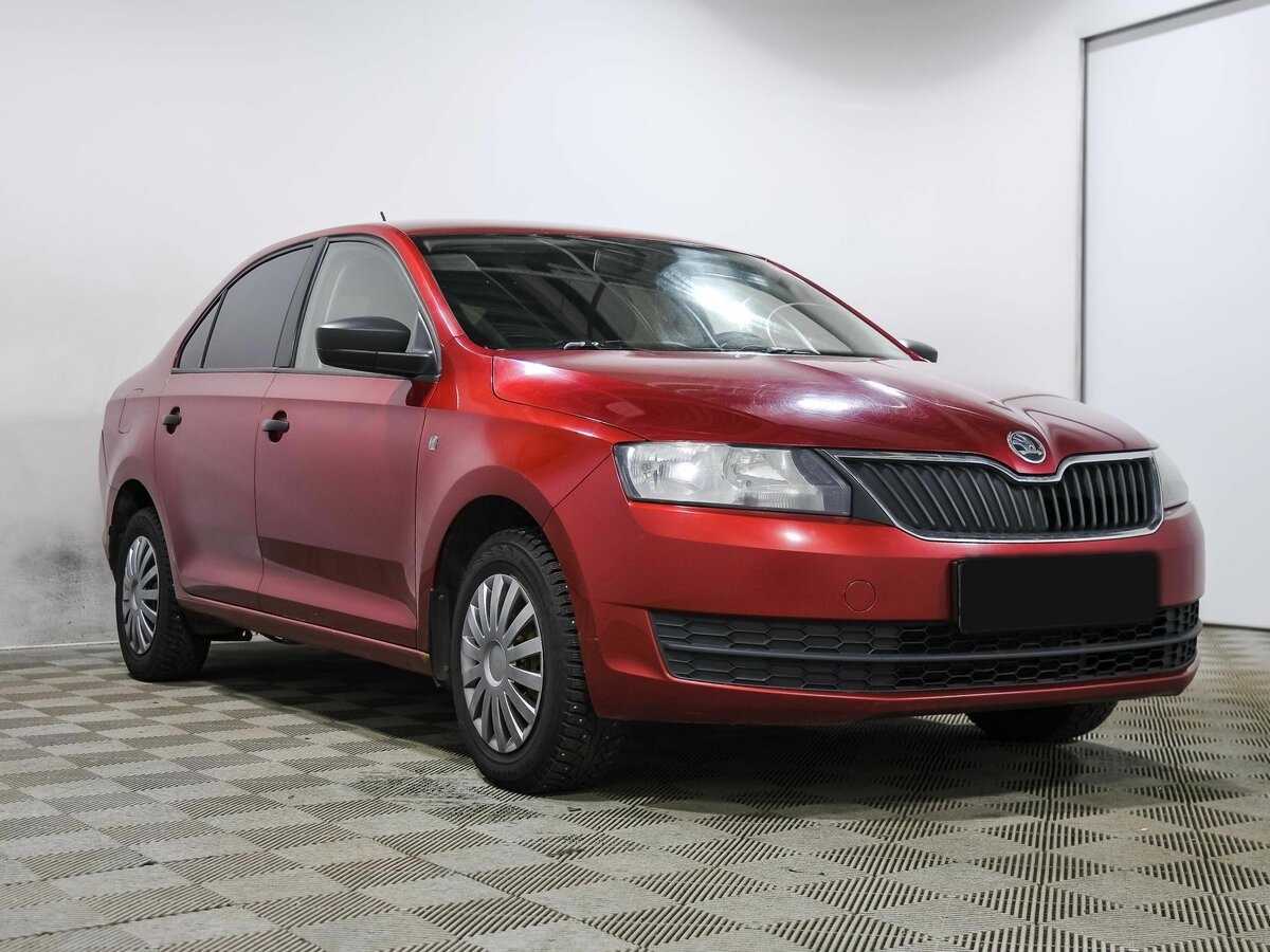 Купить Skoda Rapid с пробегом. Фото: #2