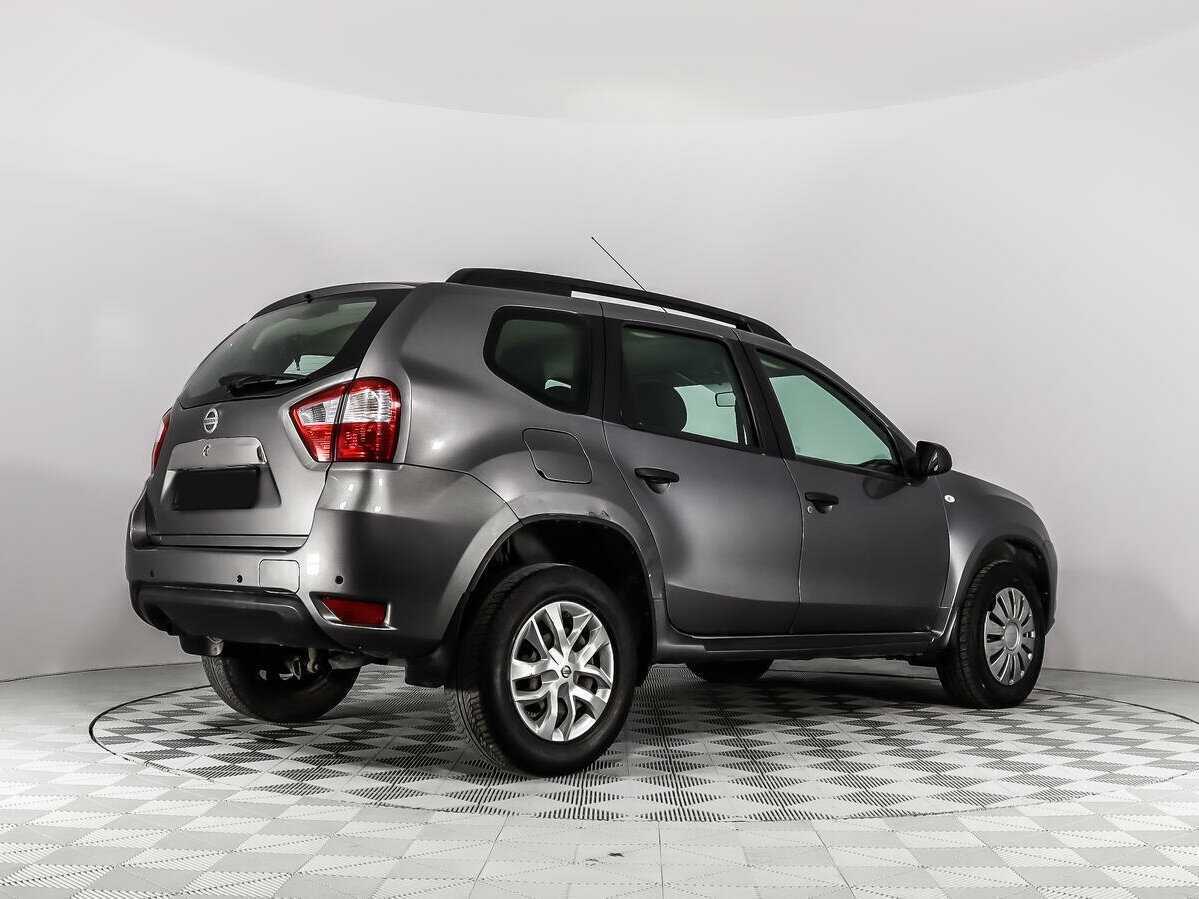 Купить Nissan Terrano с пробегом. Фото: #4