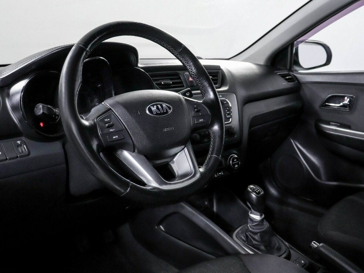 Купить Kia Rio с пробегом. Фото: #10