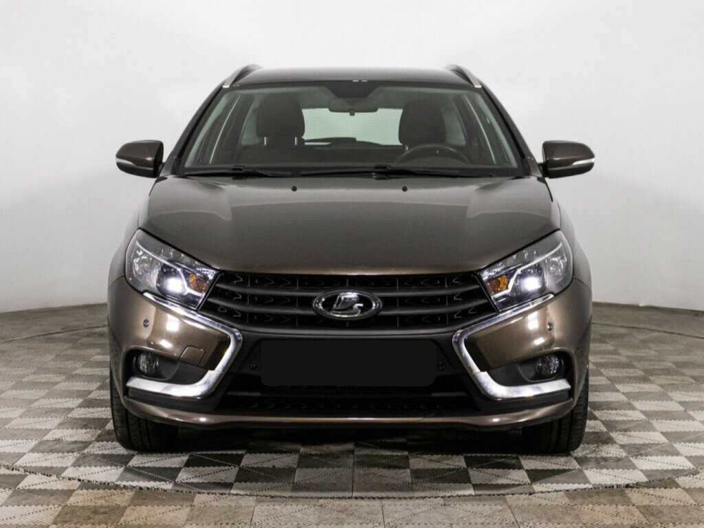Купить Lada (ВАЗ) Vesta с пробегом. Фото: #1