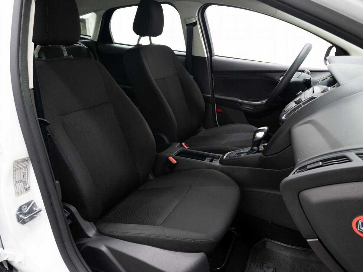 Купить Ford Focus с пробегом. Фото: #11