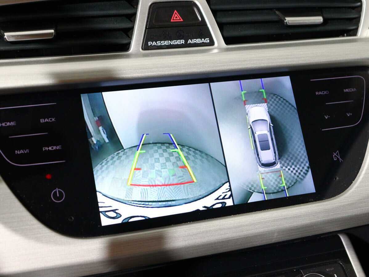 Купить Geely Atlas с пробегом. Фото: #18