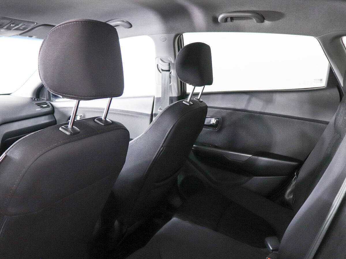 Купить Kia Rio с пробегом. Фото: #11