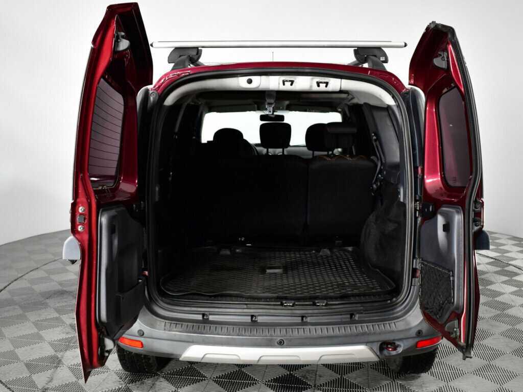 Купить Lada (ВАЗ) Largus с пробегом. Фото: #14